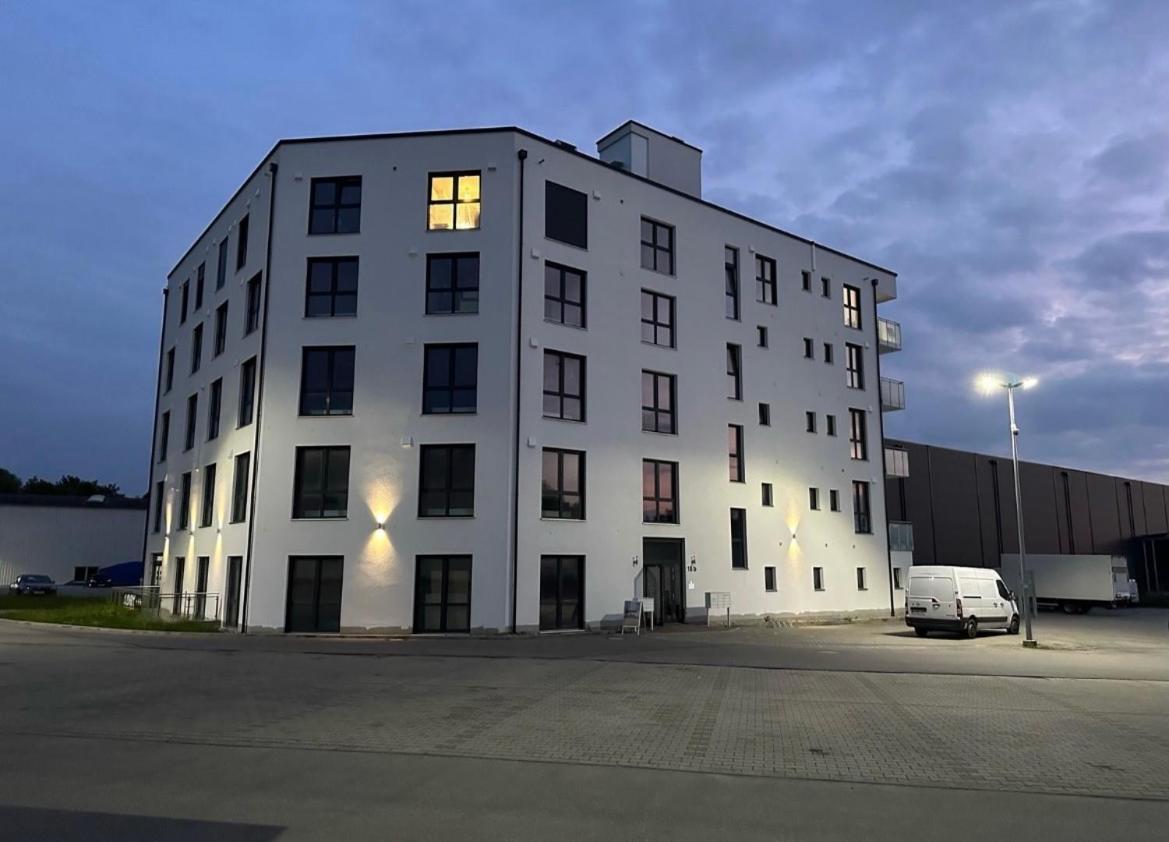 Modernes Apartment Mit Wifi, Aufzug & Kostenlos Parken El-Living Augsburg Exteriör bild